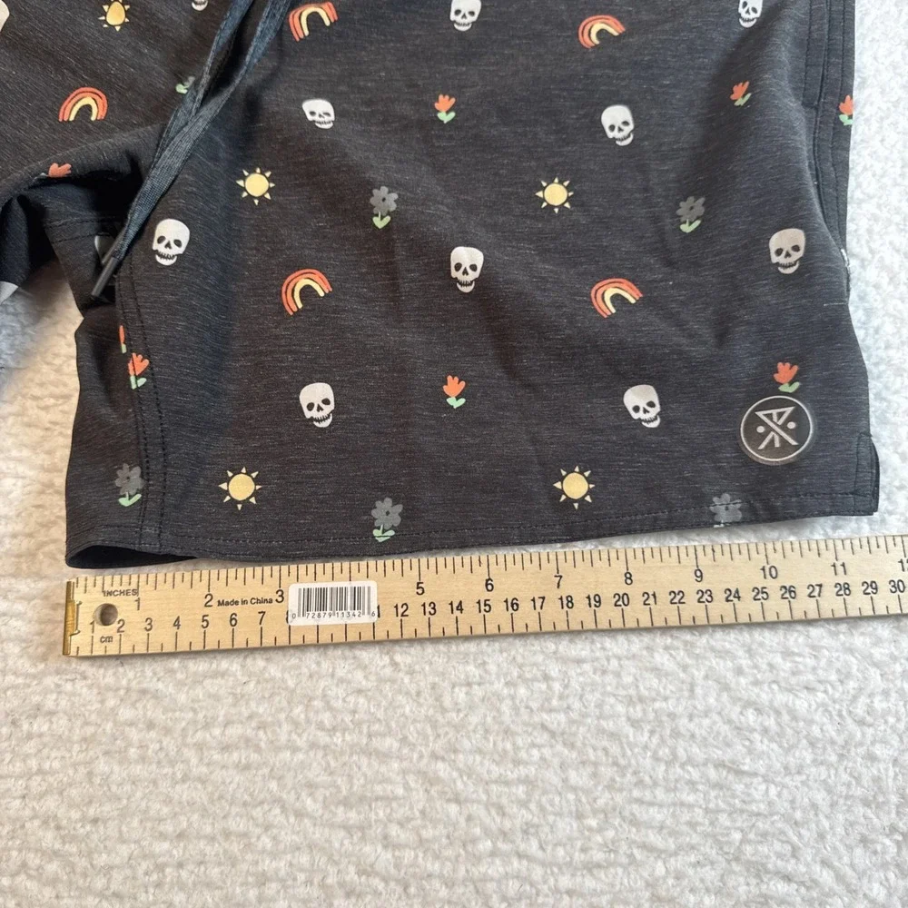 Roark Shorey Black Rainbow And‎ Skull Elastic Waist Trunks Mens L